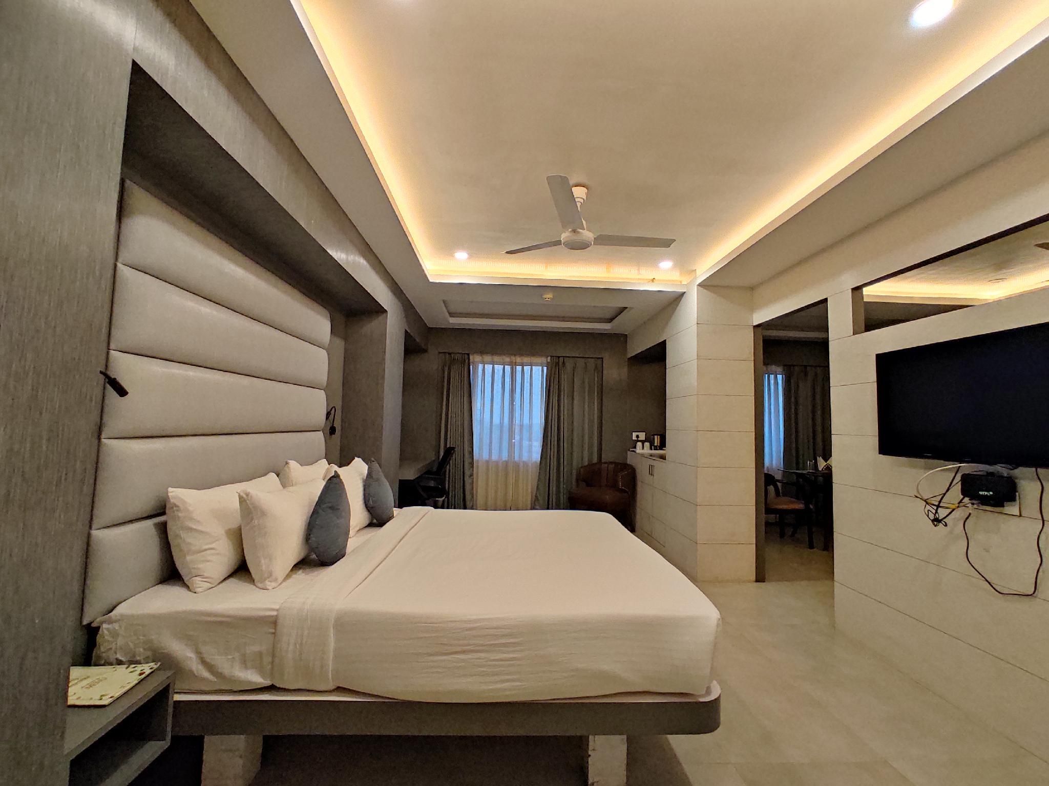 Premium Suite