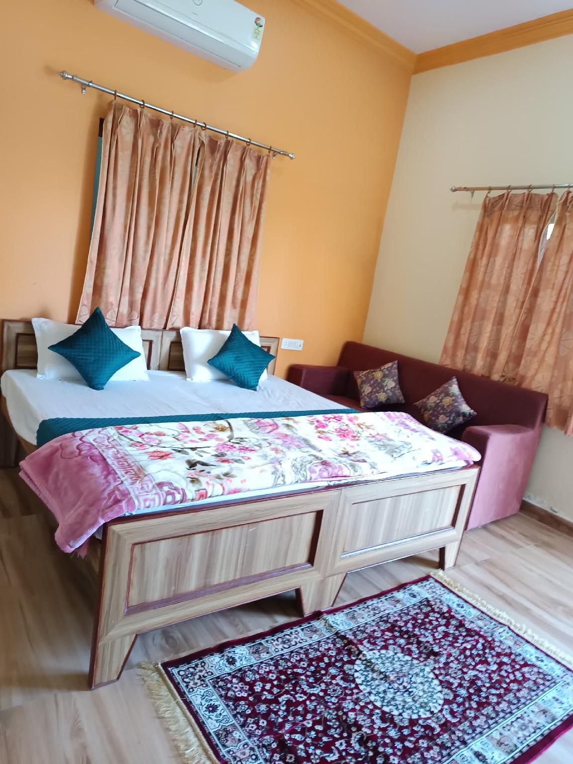 Super Deluxe Room with Mountain View