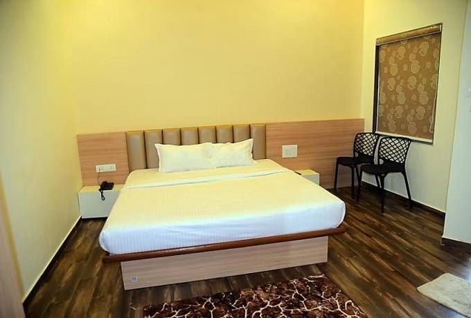 D Green Village Resort Premium AC Room