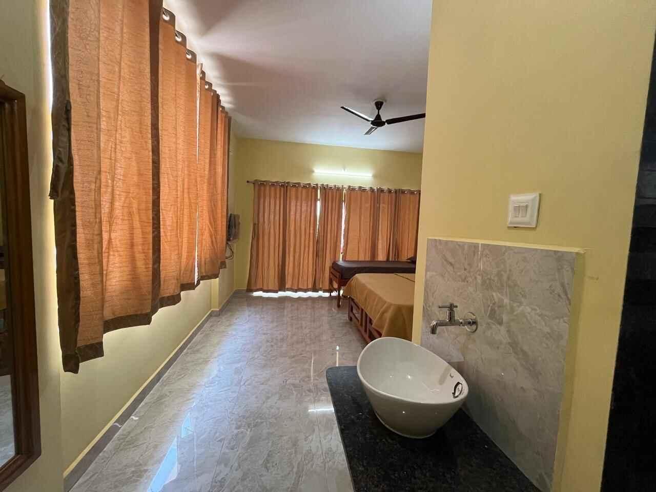 Family Room Ensuite