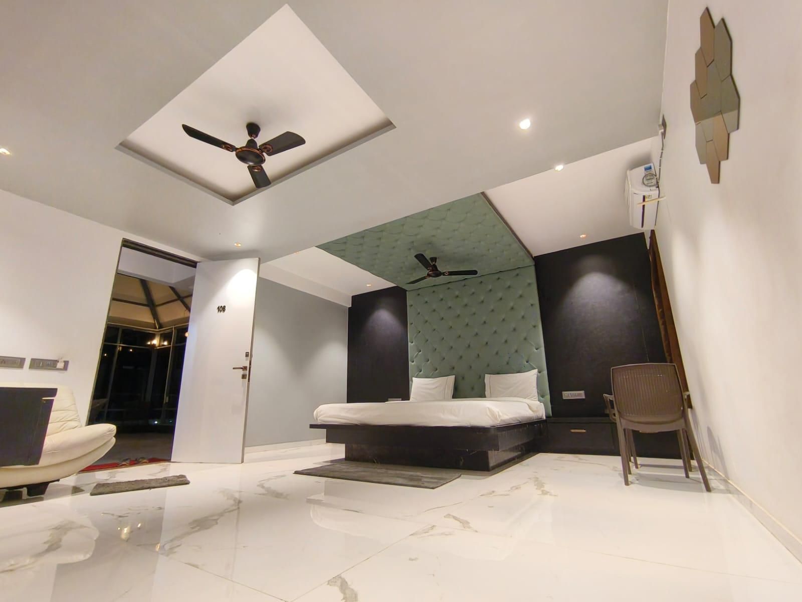 Imperial Suite