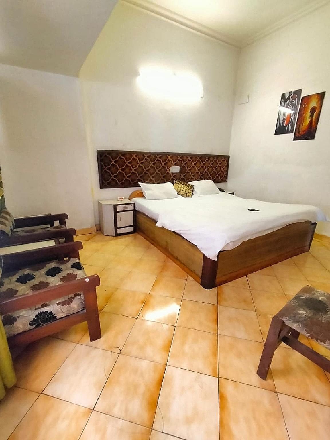 Deluxe Double Bedroom