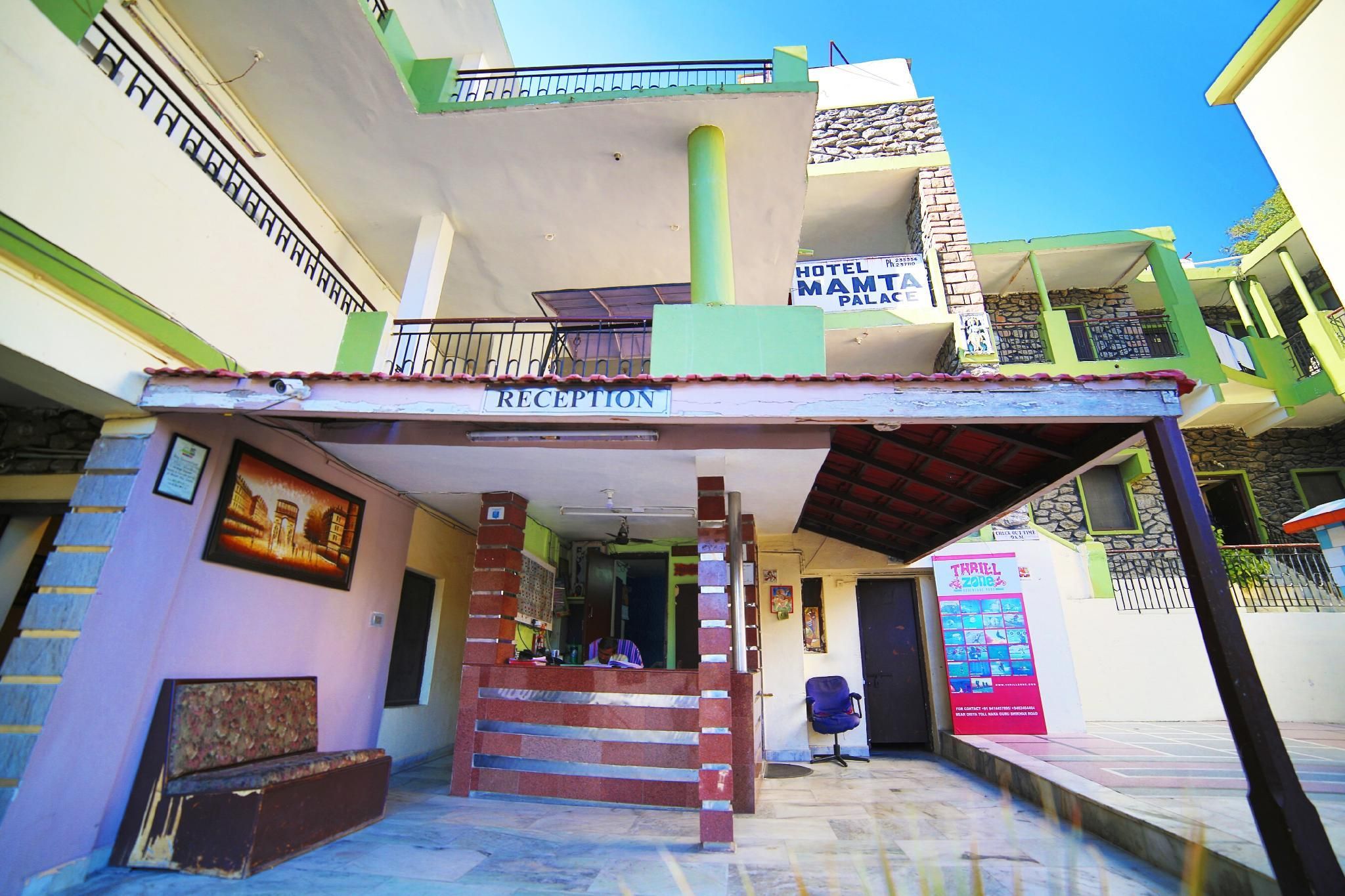 Hotel Mamta Palace, 500 meters from nakki lake