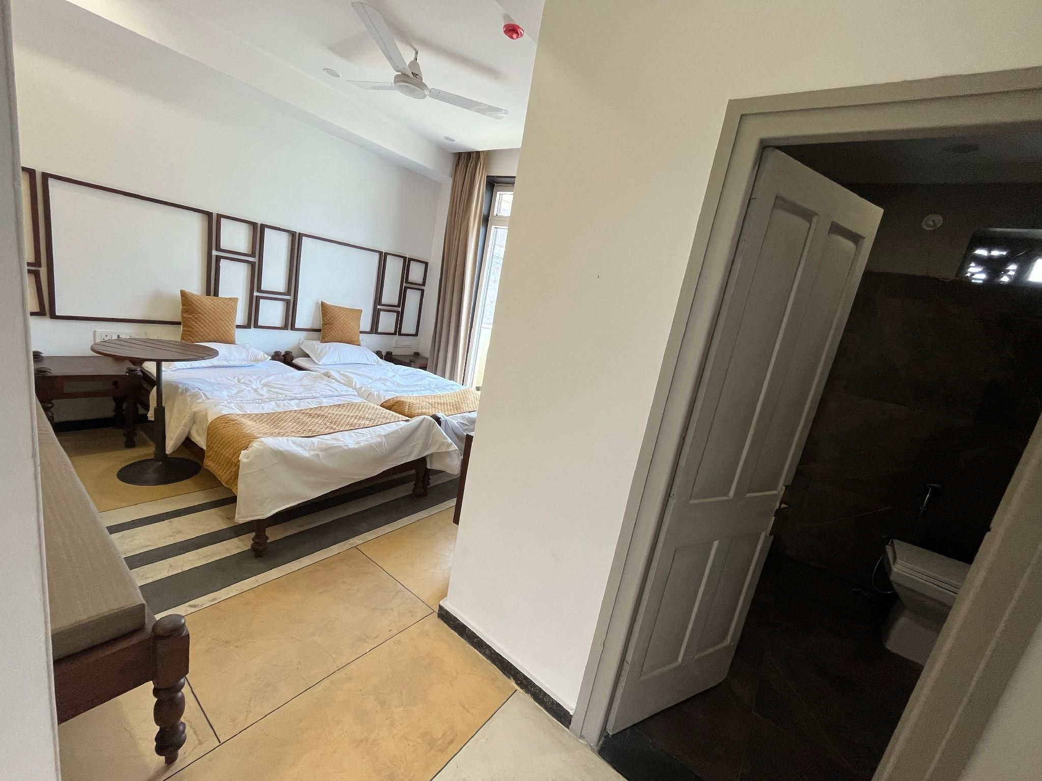 Suite Room