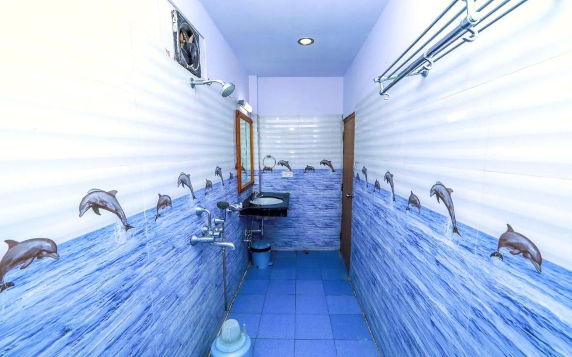 Pearl Park Beach Resort Private Limited Double Room with Garden View 2