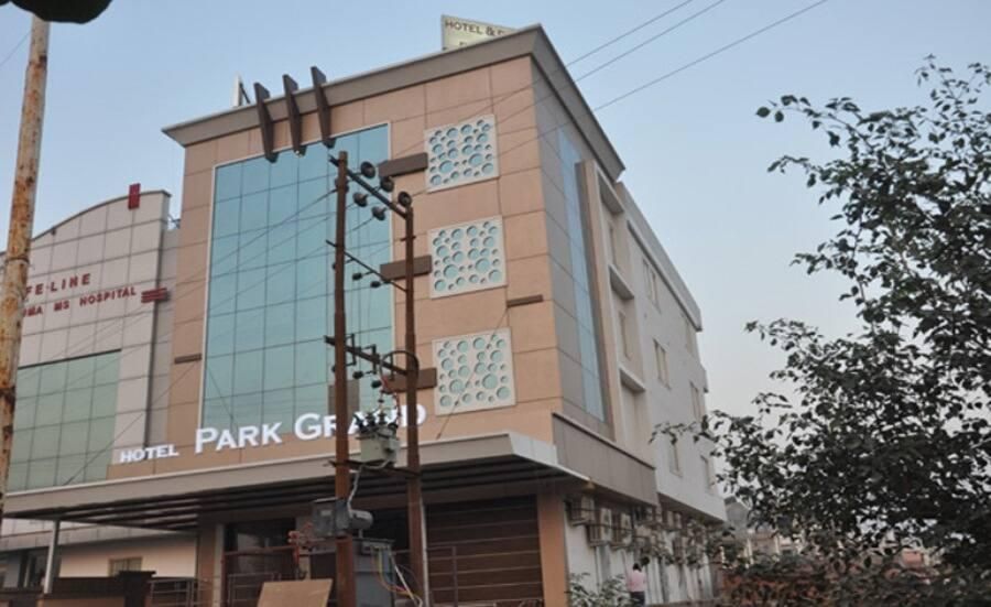 Park Grand Hotel and Resort