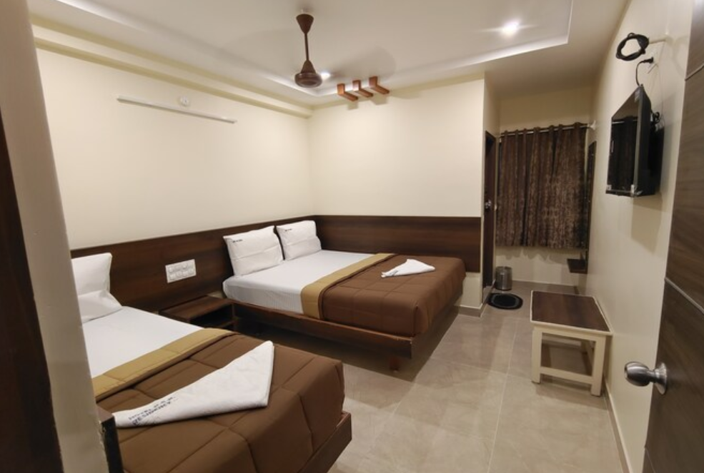 3 Bedded AC Family Room