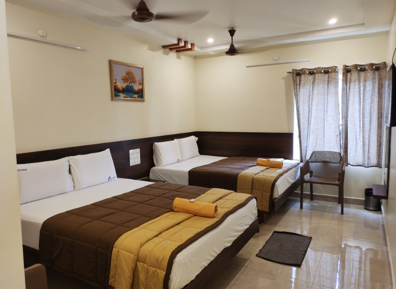 HOTEL DKR GRAND DOUBLE ROOM