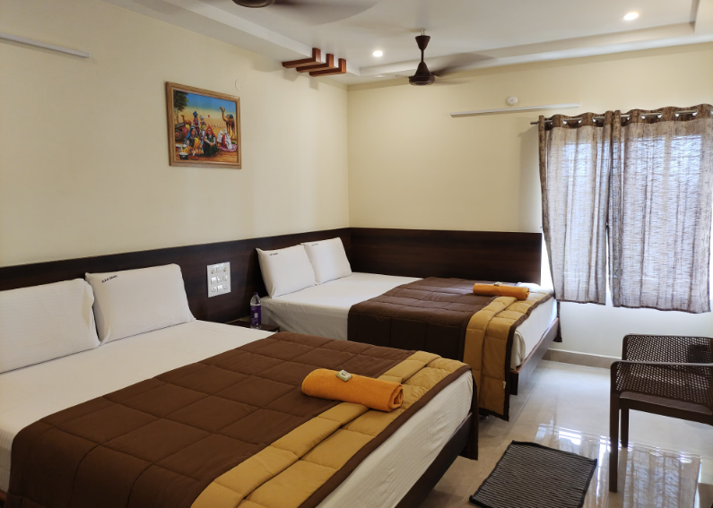 HOTEL DKR GRAND DOUBLE ROOM 5