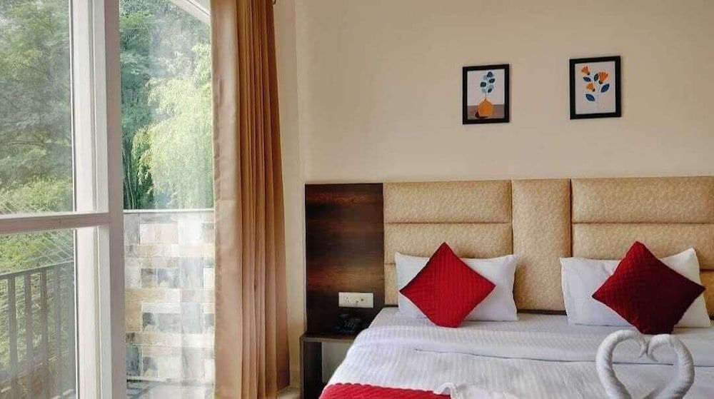 MOUNT INN HOTEL Classic Room, Balcony 7