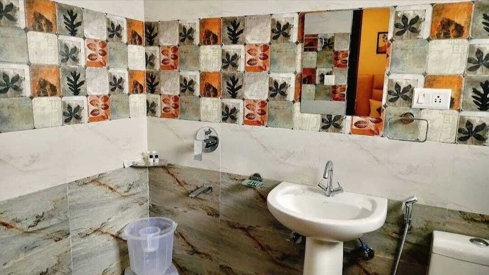 MOUNT INN HOTEL Classic Room, Balcony 12