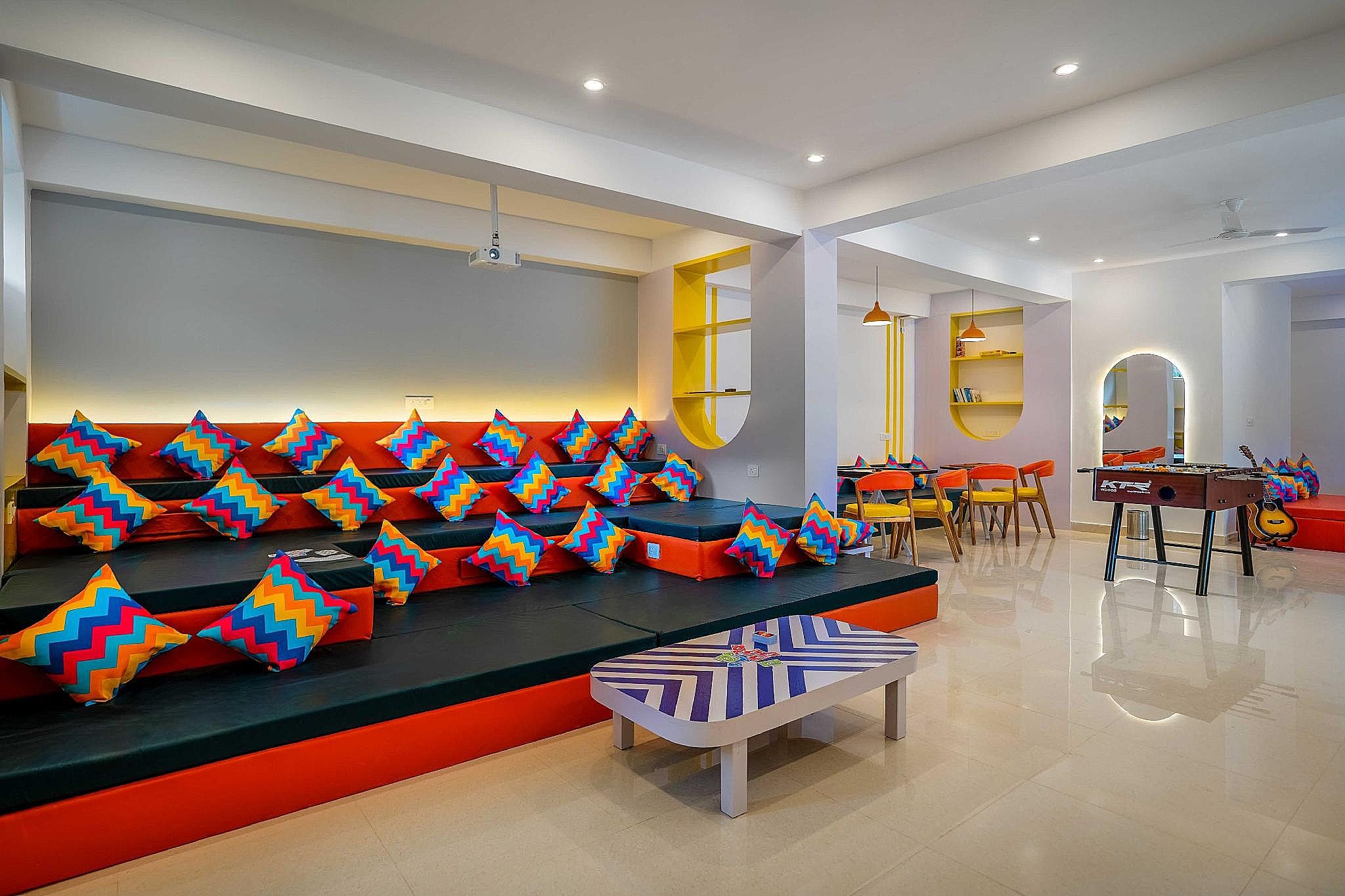 Shared lounge/TV area