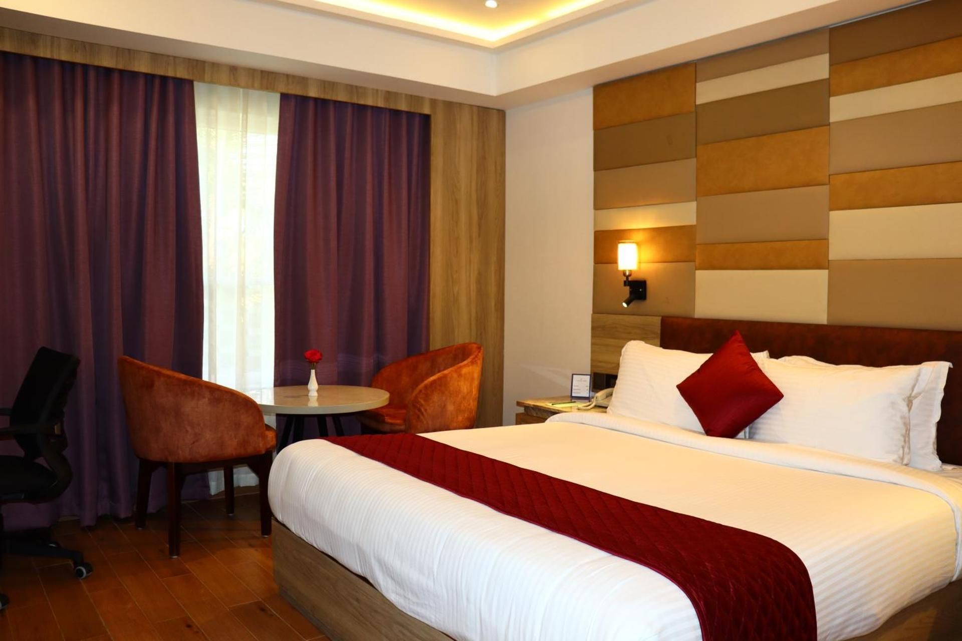 Deluxe double or twin AC