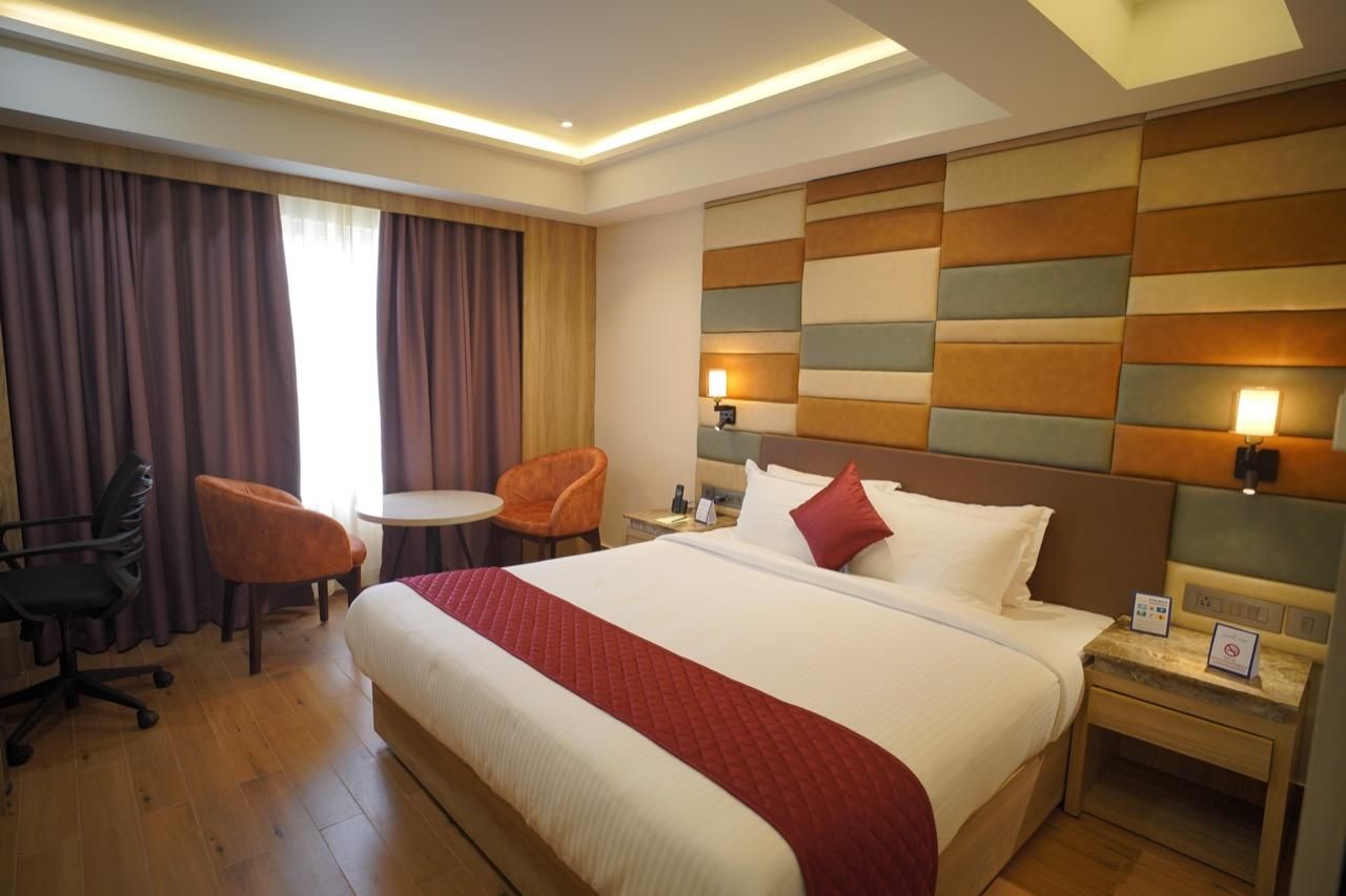 Deluxe Room AC