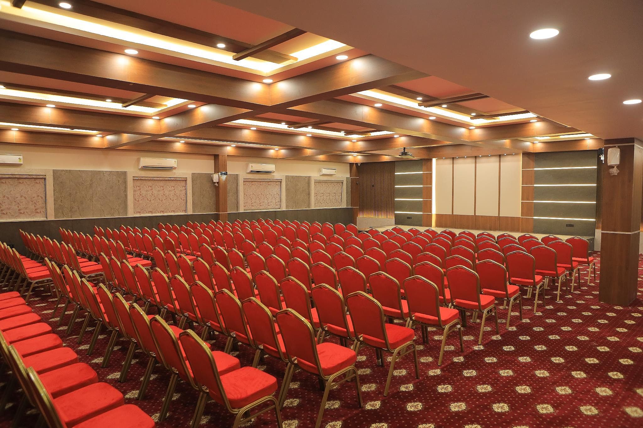 Meeting room / ballrooms