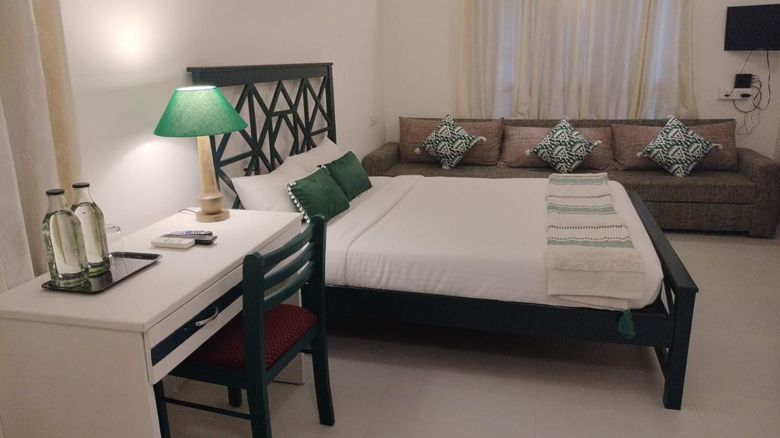 2 Bedroom Villa - Green Villa