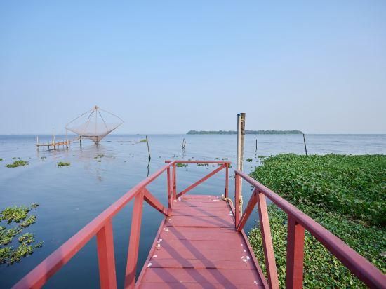 Quadruple Room, 4 Bedrooms, Non Smoking, Lake View(4 King Beds)