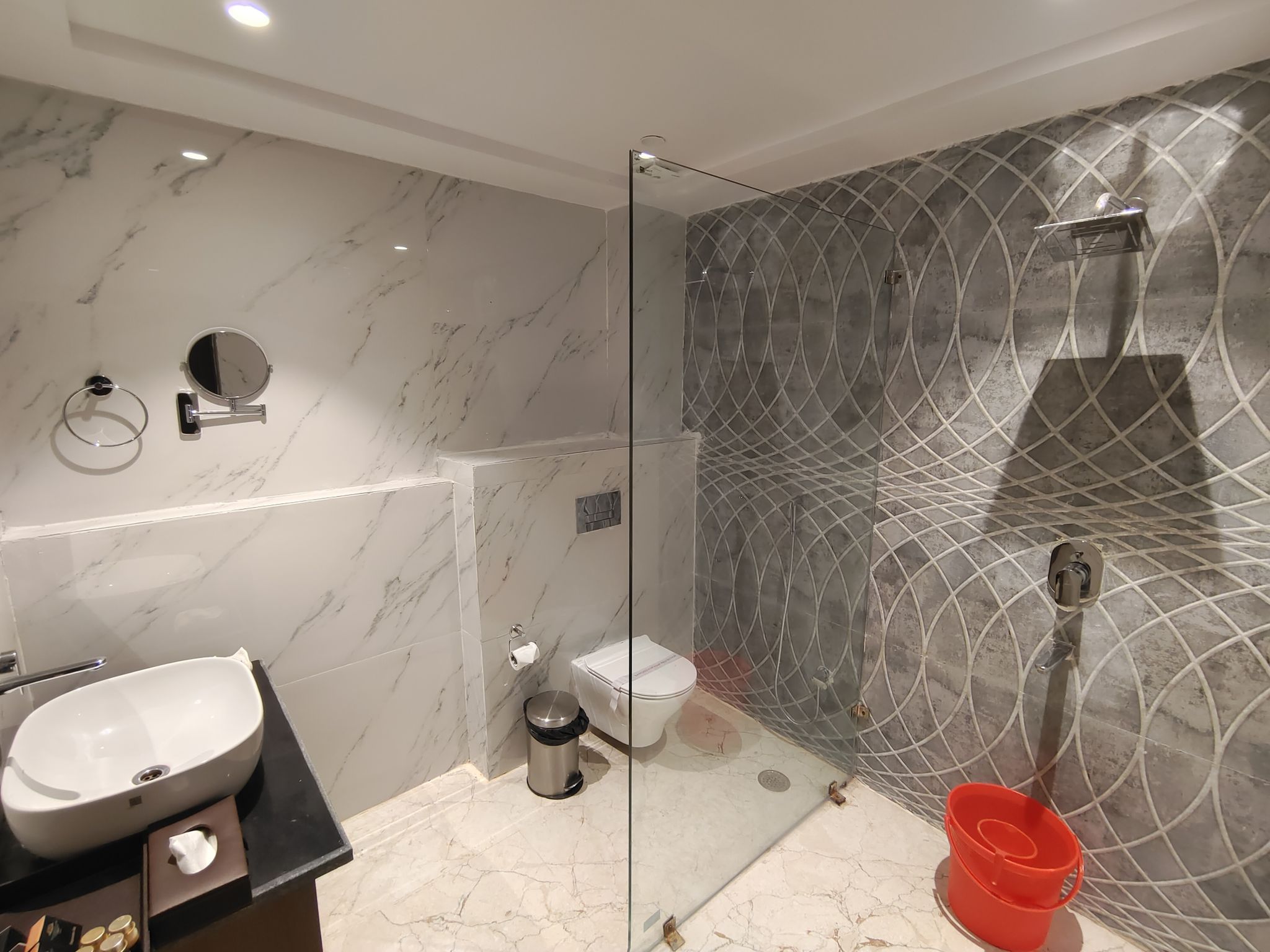 The Emerald Hotel & Siya Milan Banquets Standard Room 9