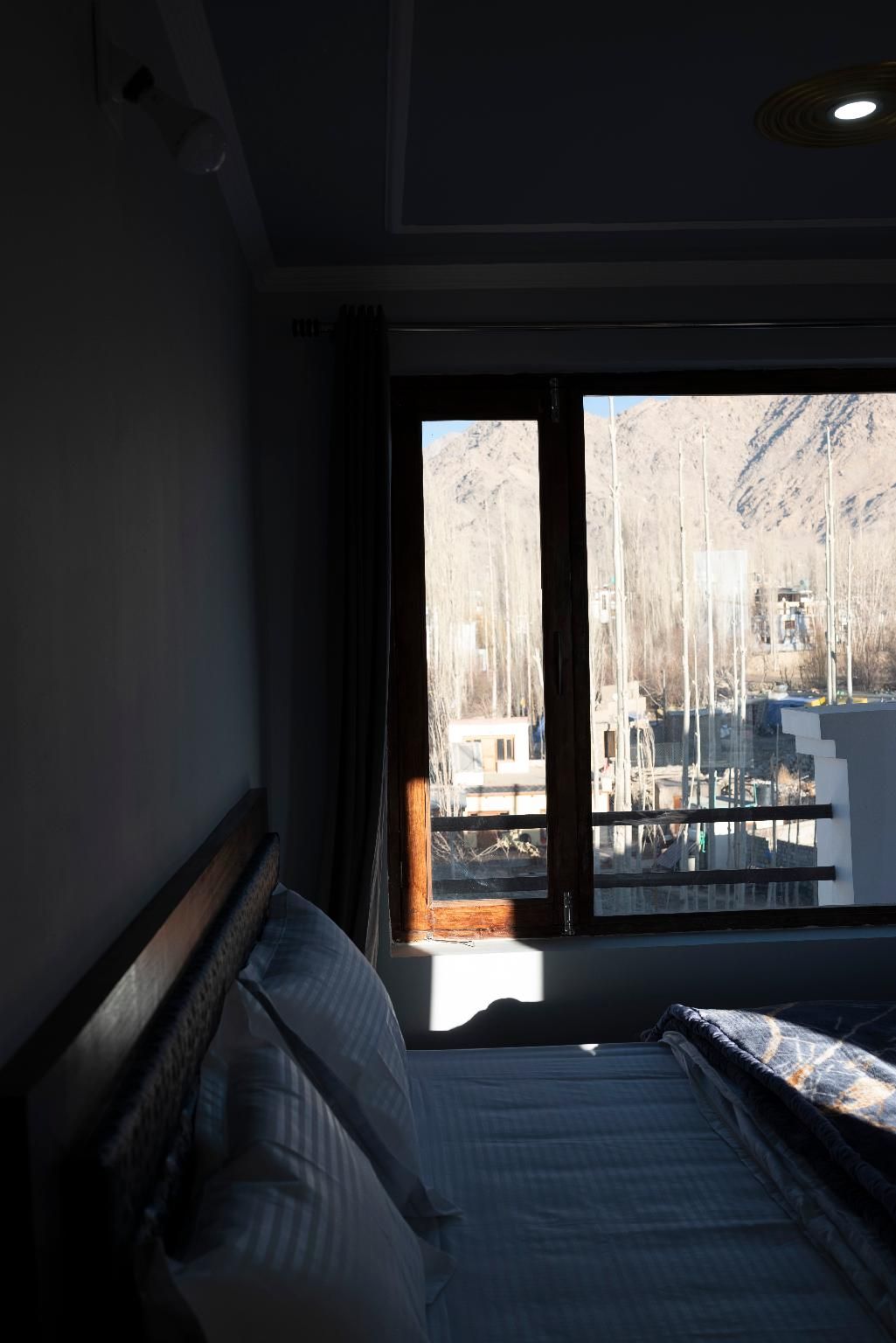 03c9e8ce424635696db33a7fca24f0f6