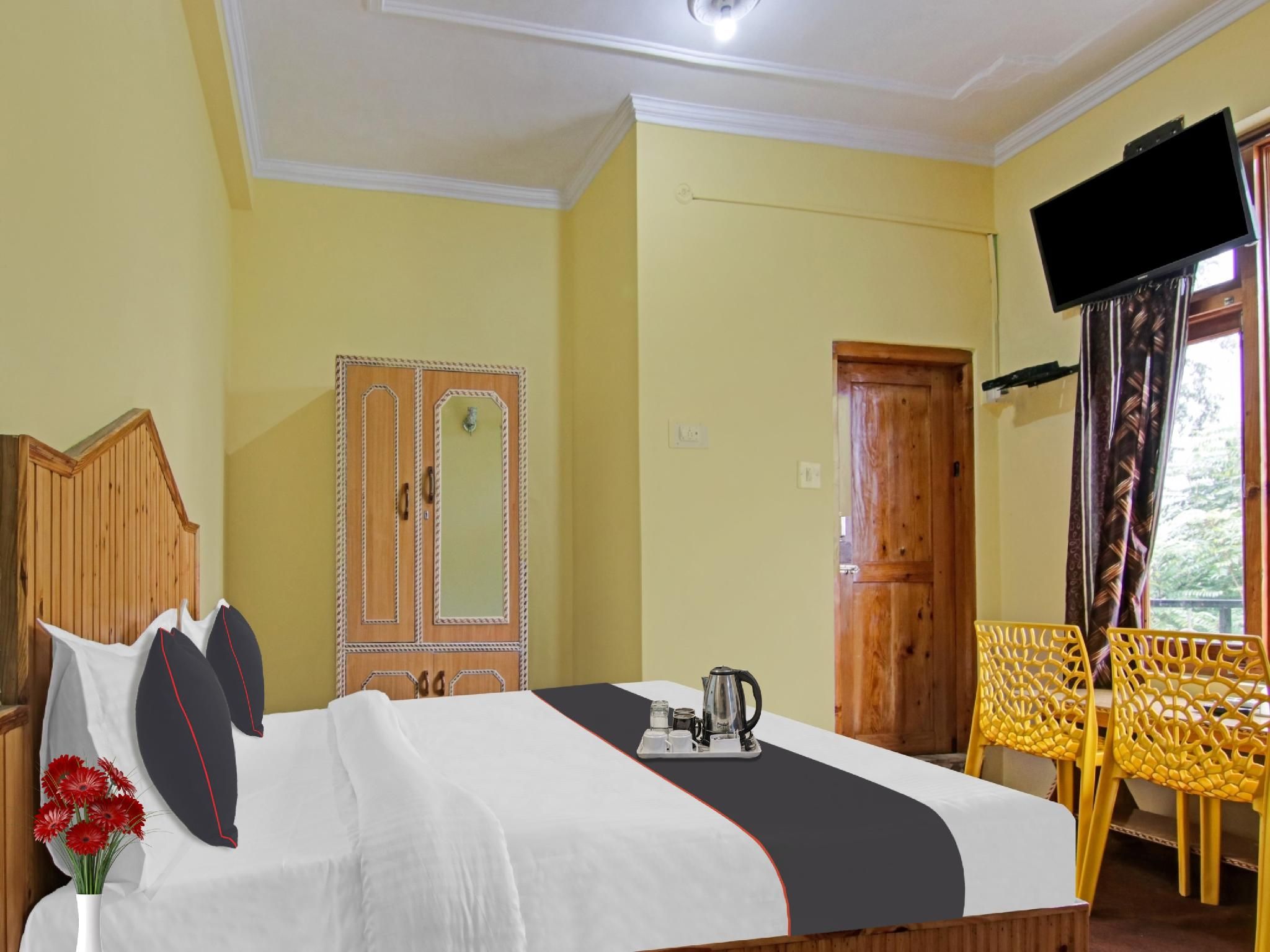 Superior Room with Balcony