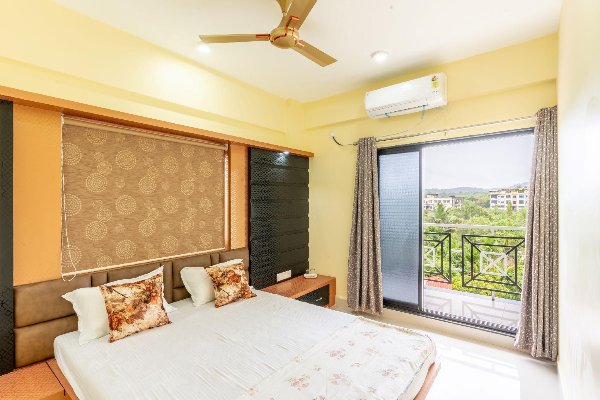 Executive Room with Air Conditioning