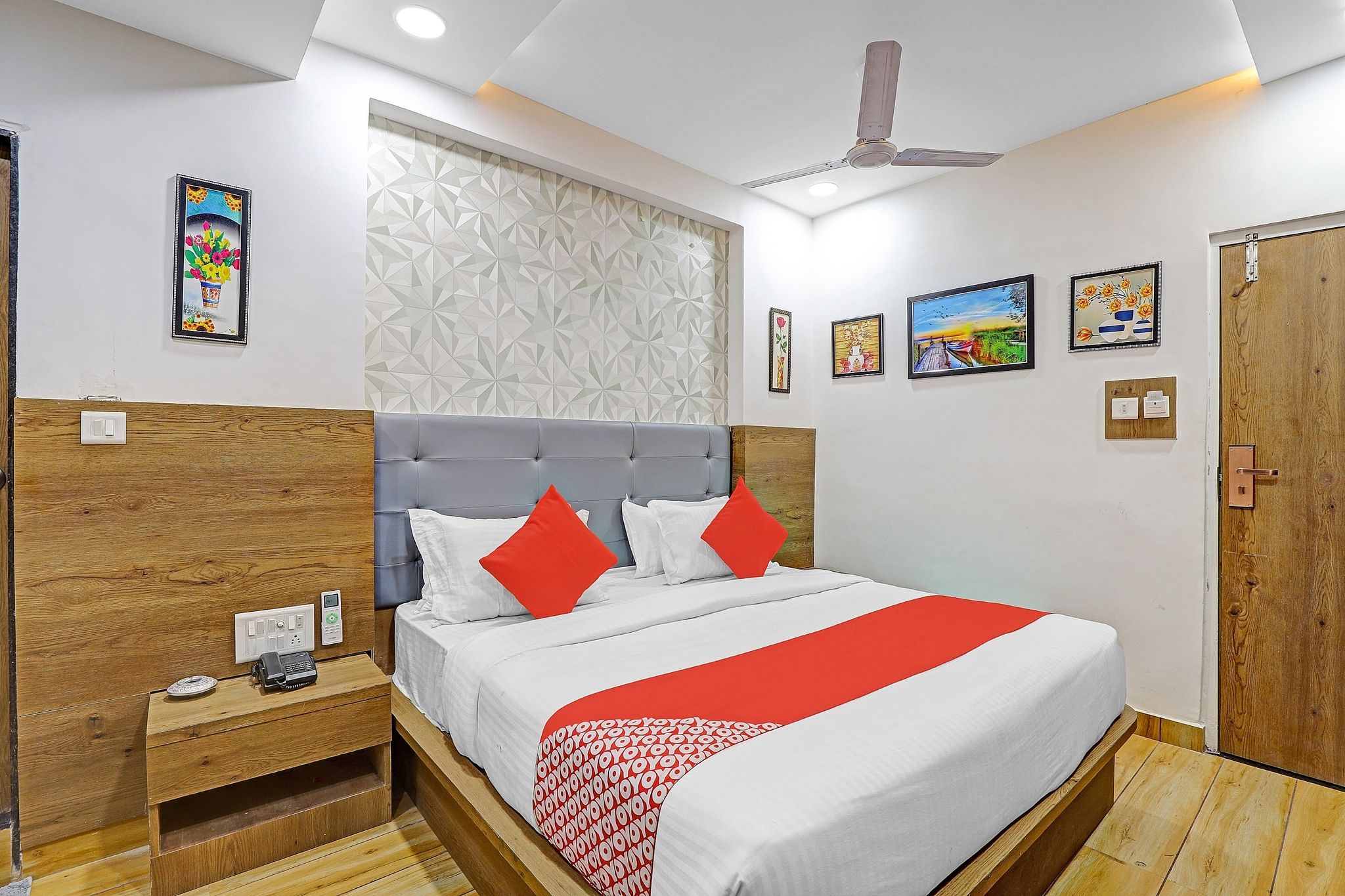 Hotel O R S Palace Deluxe 2