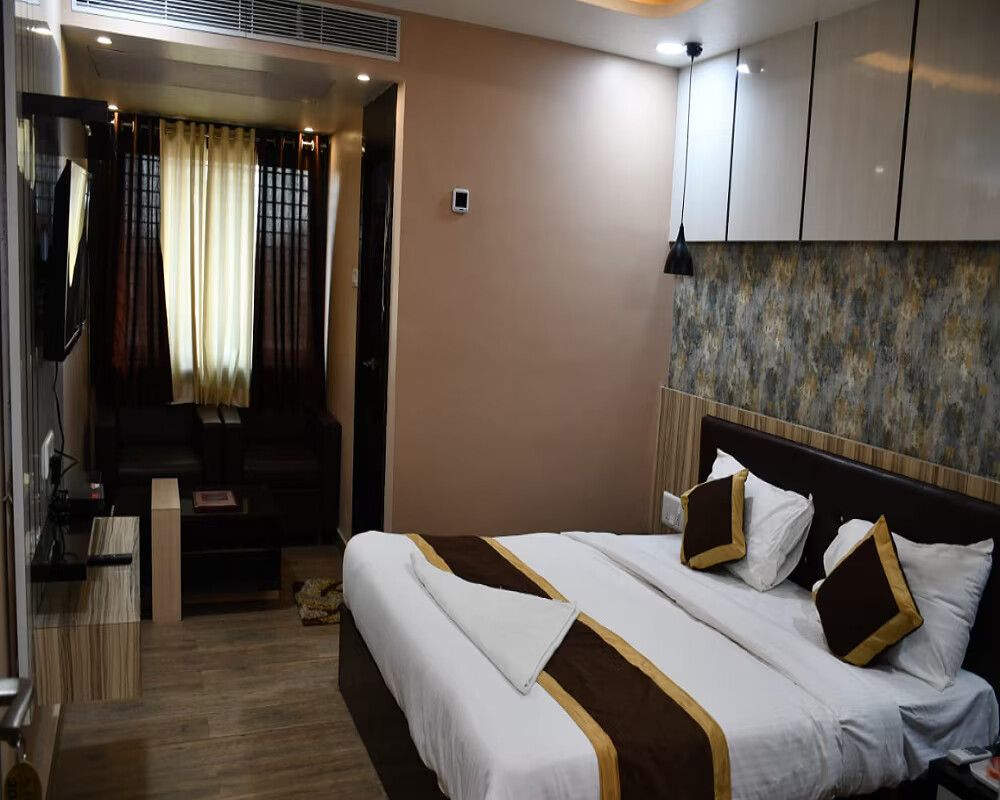 image_4487192_40b00876-add8-4a42-b78d-ea4fe8bafe57