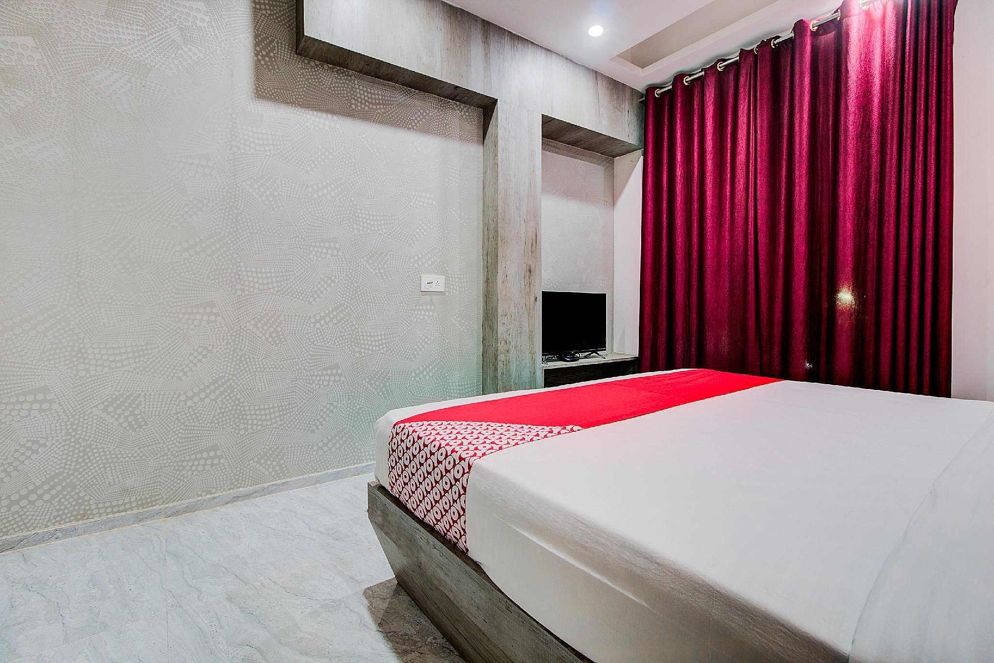 Standard Single Room - India Citizens Only