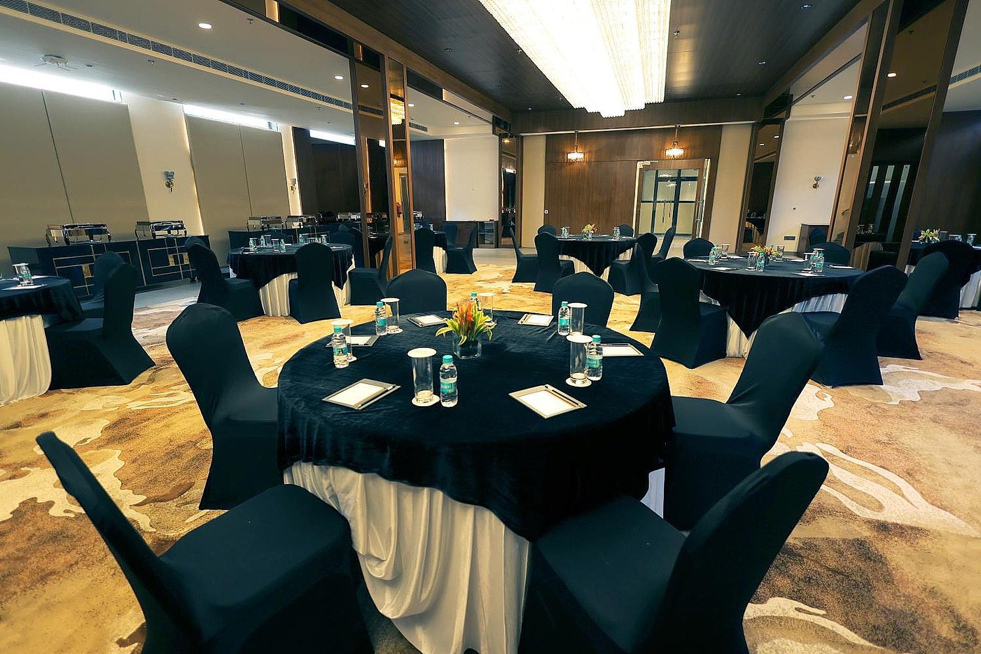 Banquet hall