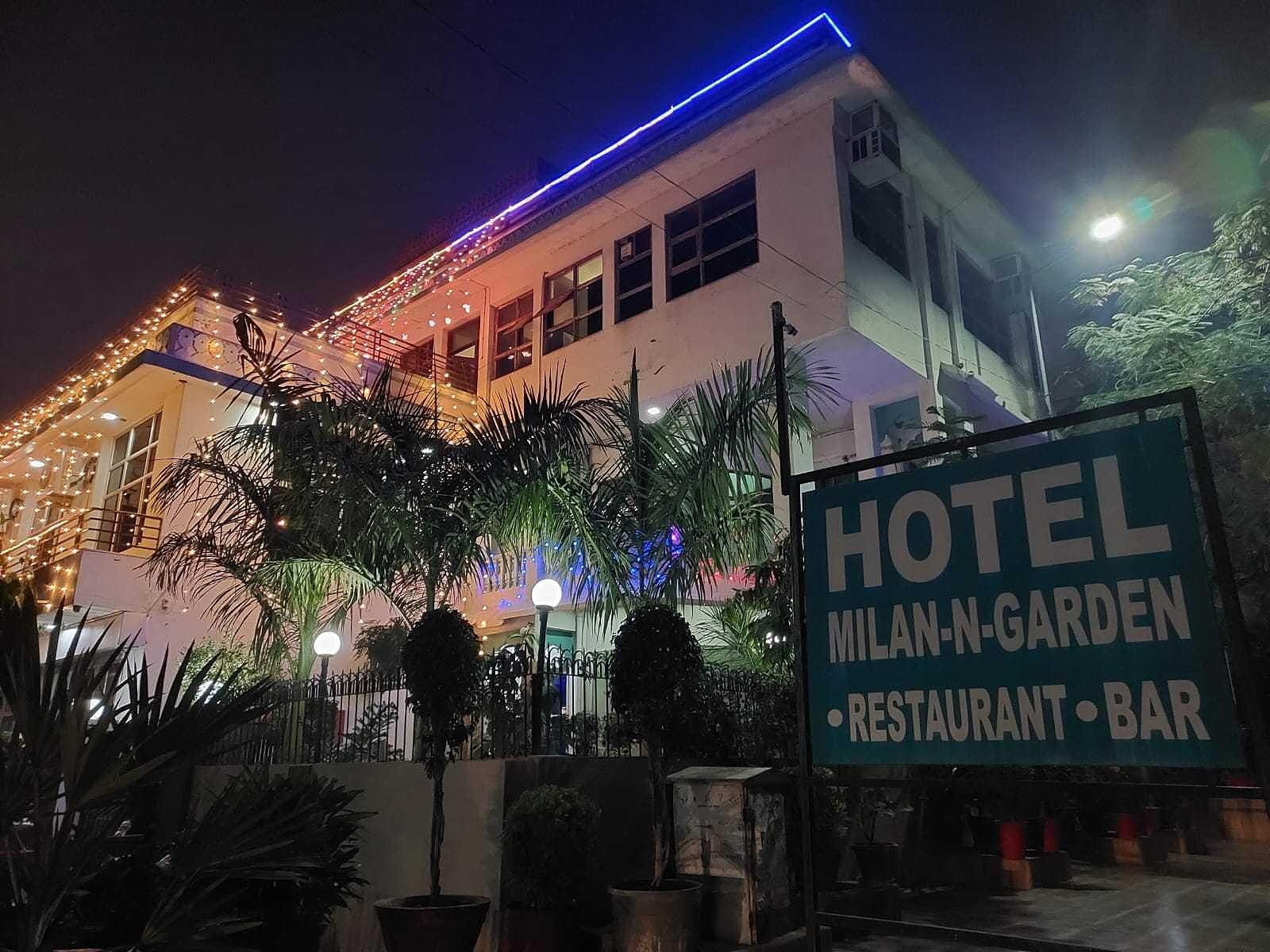 OYO 24733 Milan Garden N Restaurant