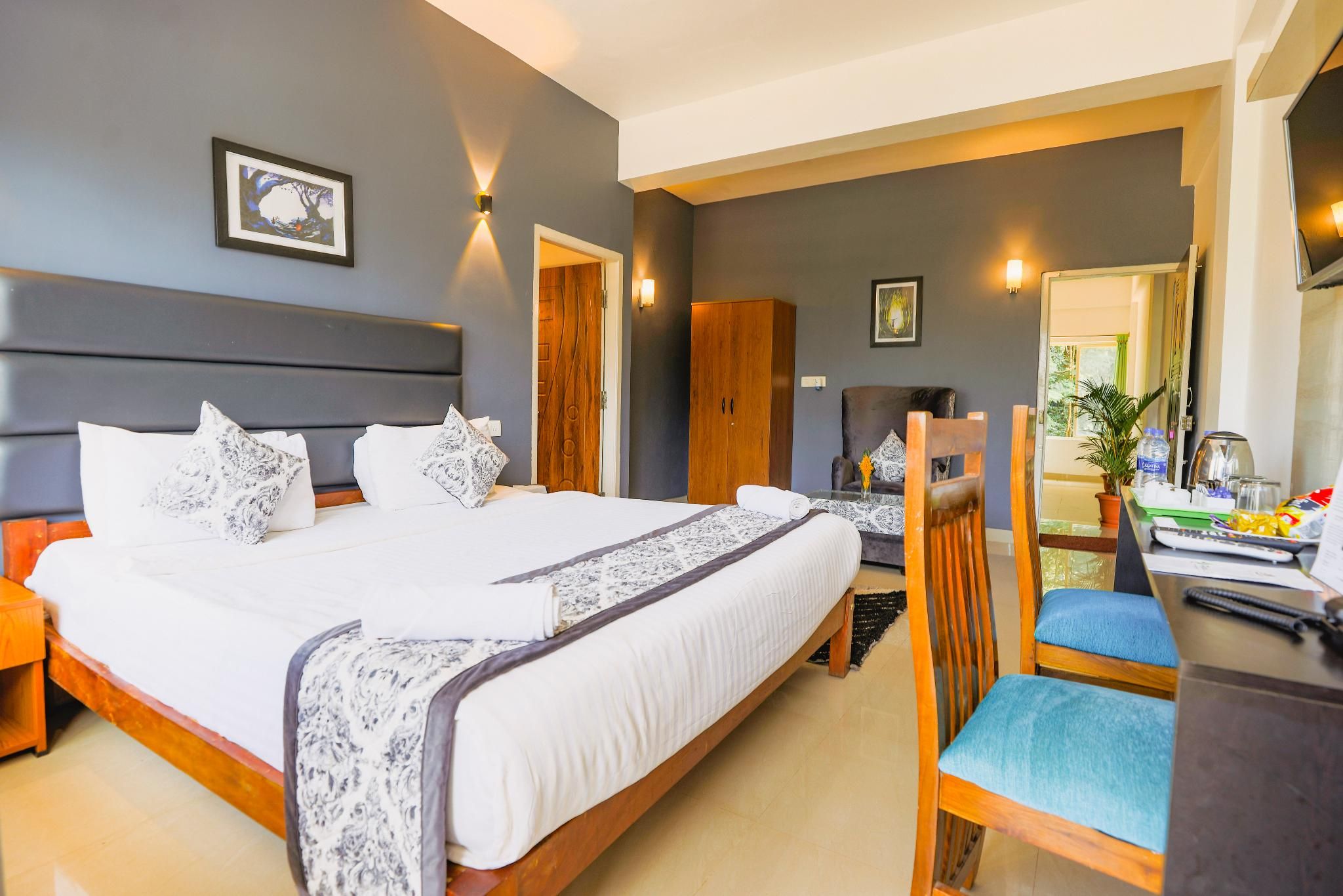 Hill View Room