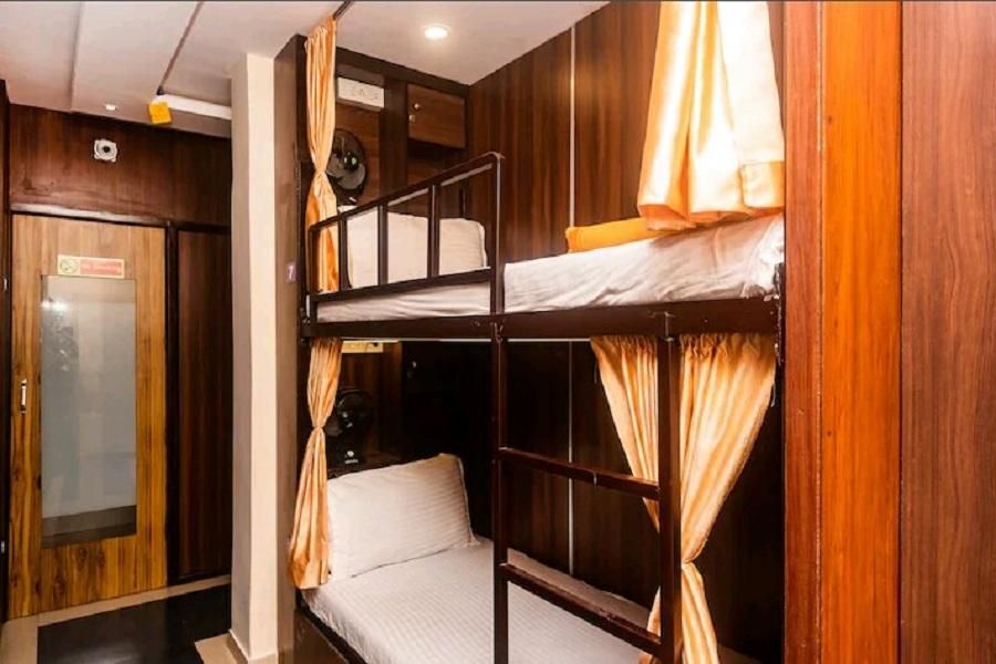Almas Dormitory Andheri West Near Railway Station Single Standard 3