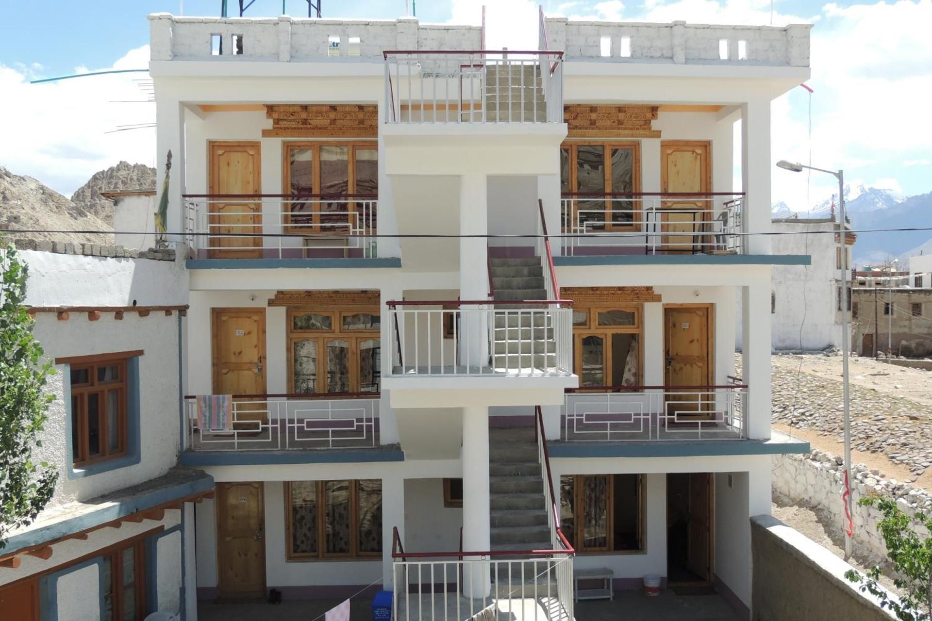 BABU GUEST HOUSE LEH