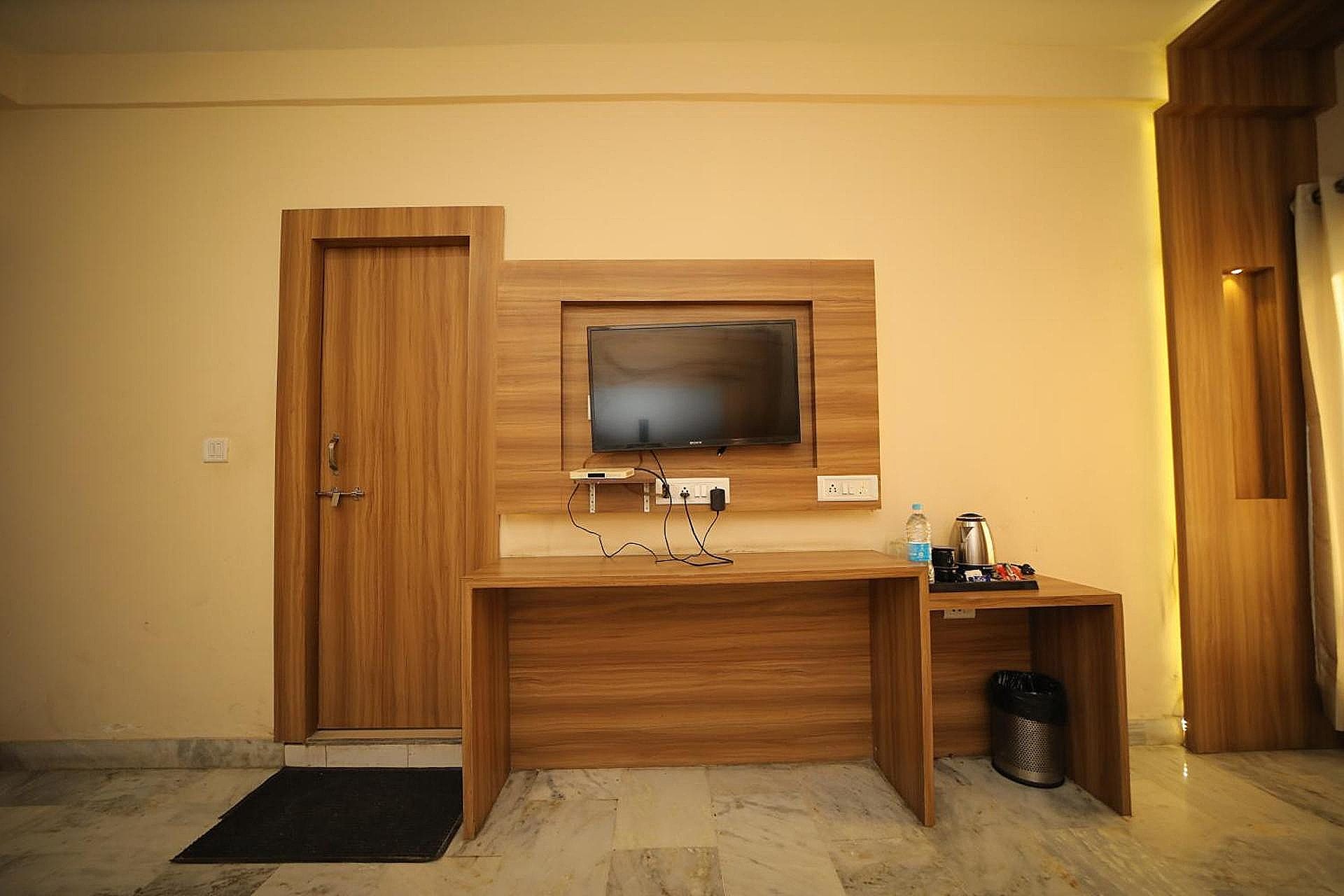 Hotel Damanis