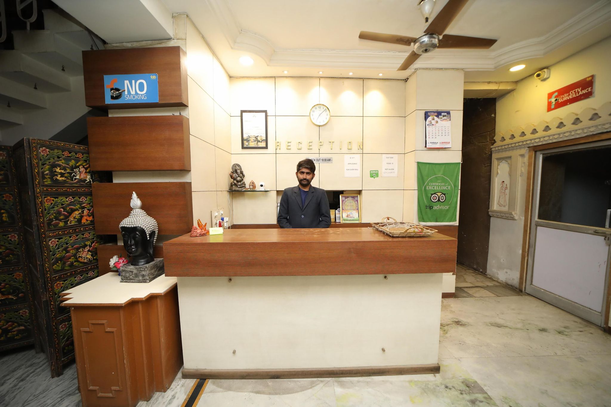 Hotel Damanis