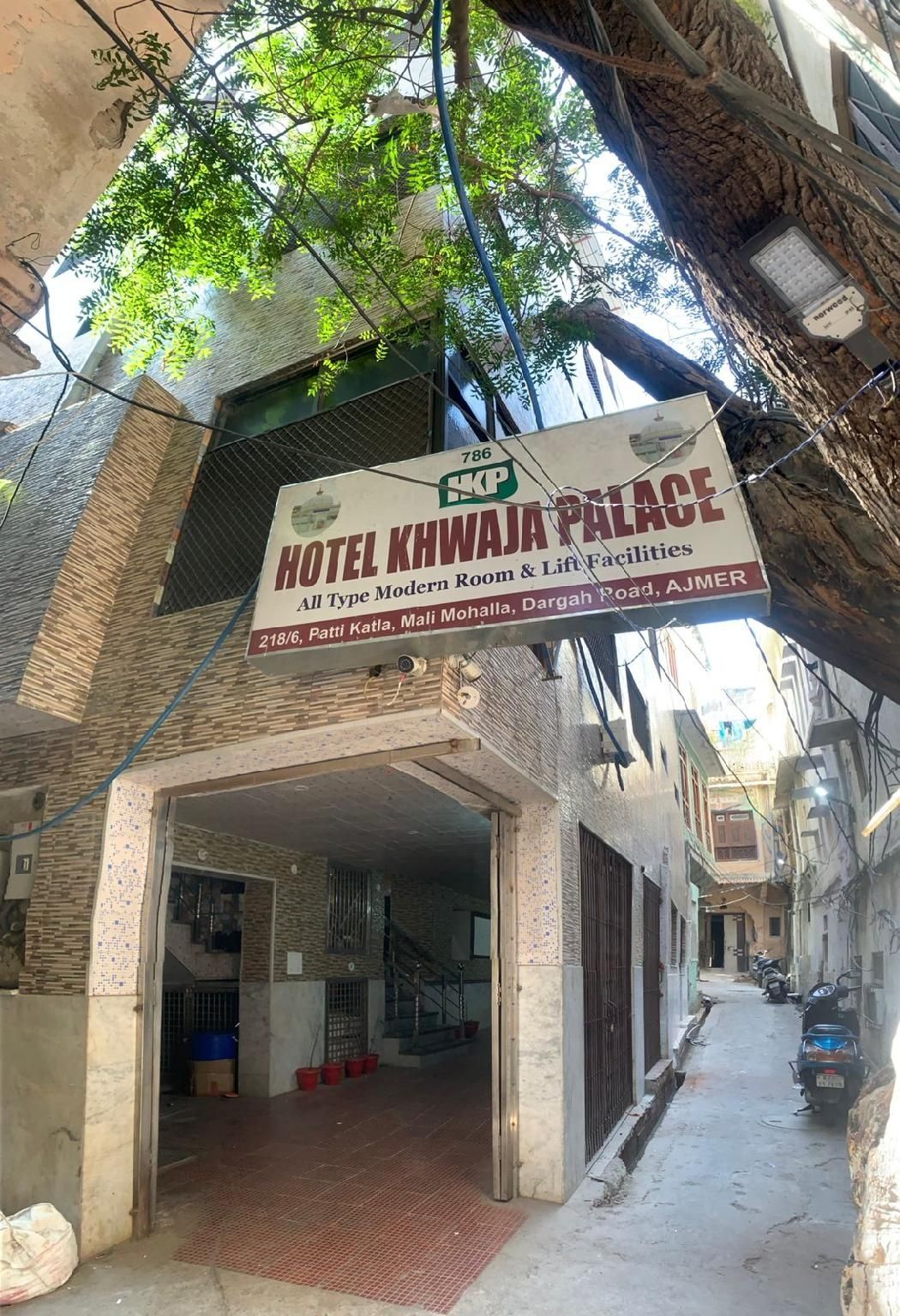 Hotel Khwaja Palace