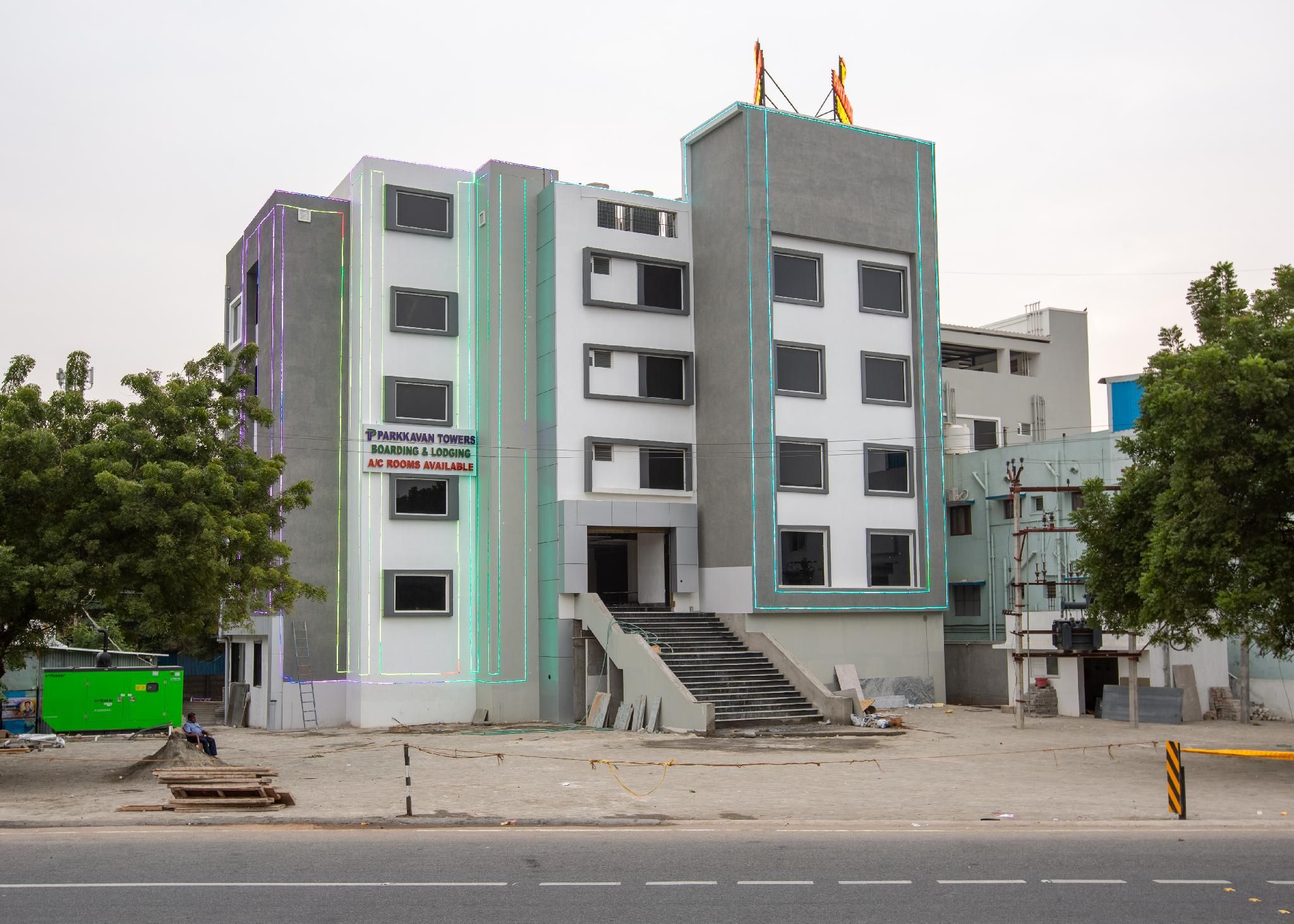 PARKKAVAN TOWERS