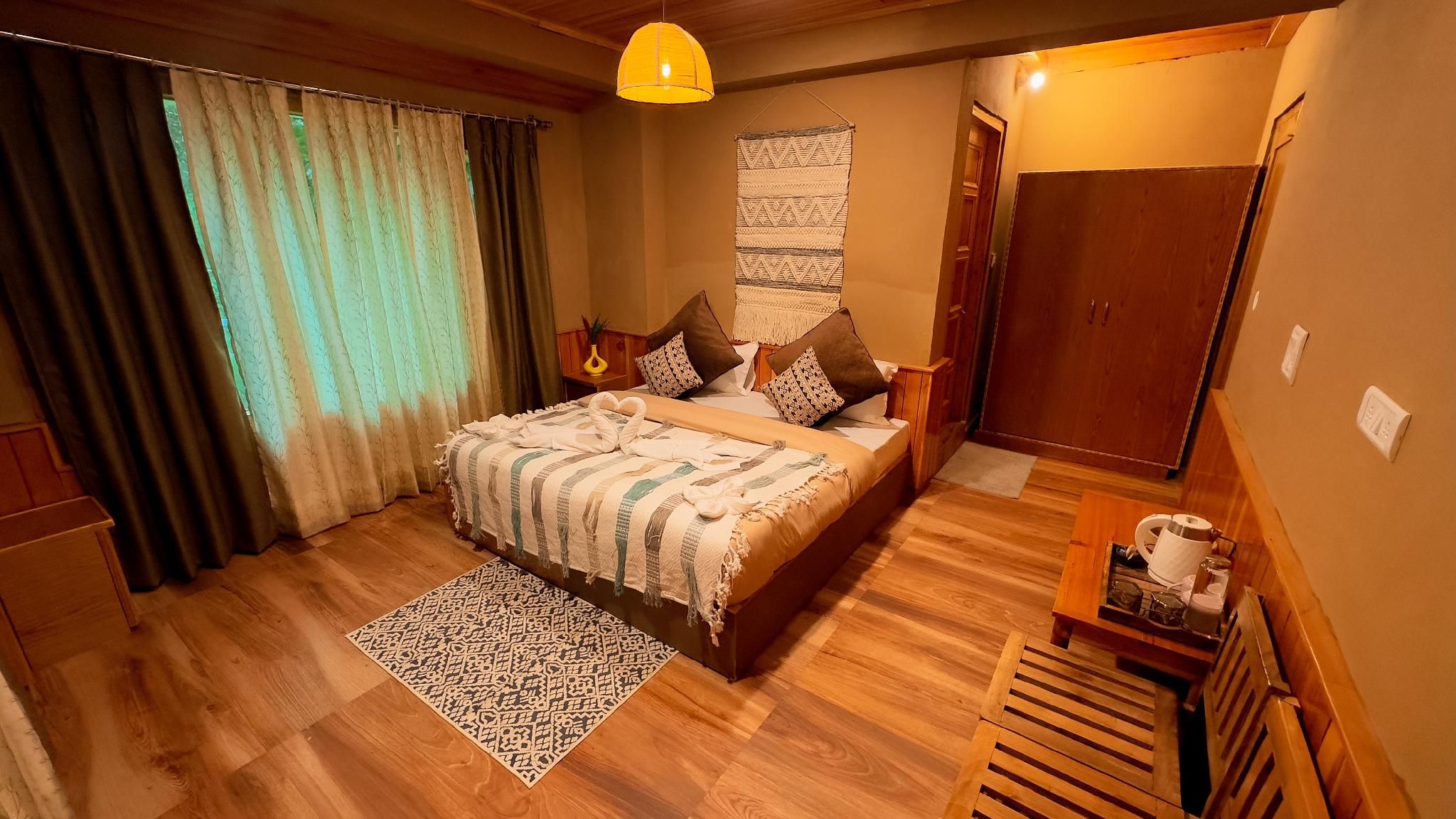 Standard Double Room (No View)