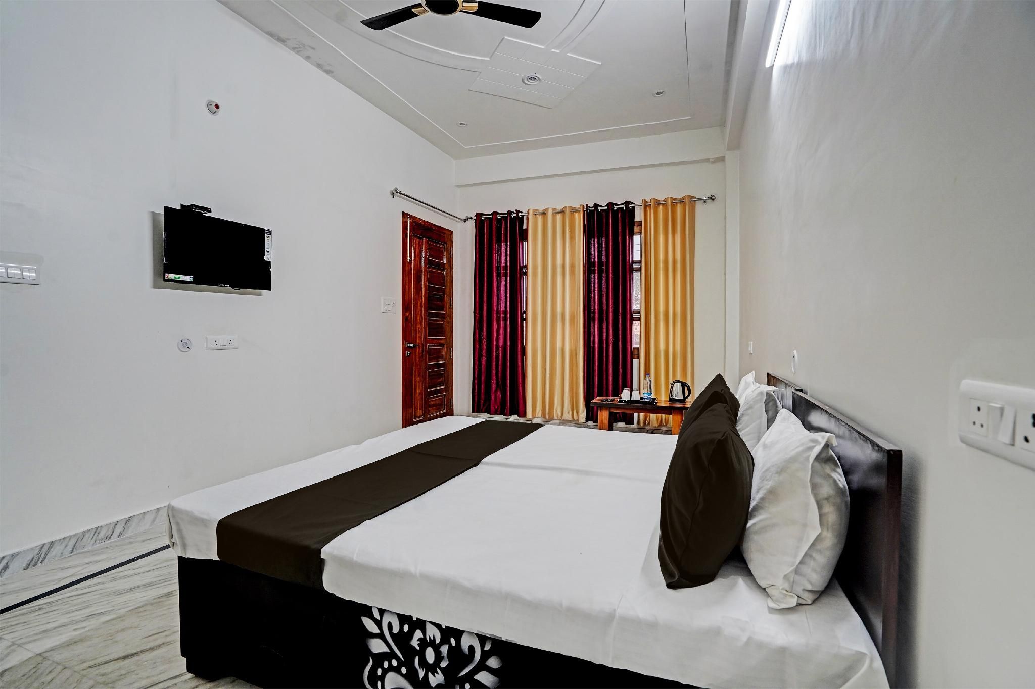OYO Flagship Rudra Palace