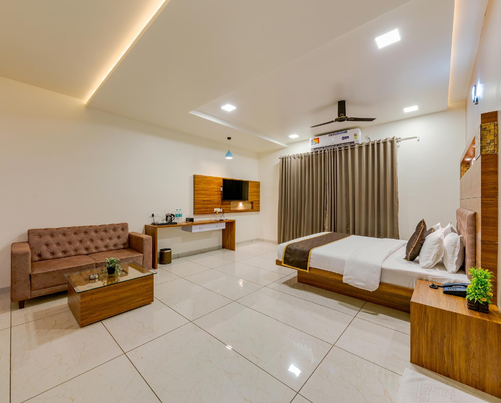 Hotel Agatya Miraj Executive Air Conditioning 2