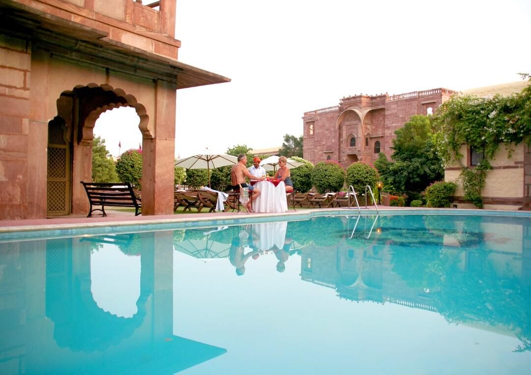 53a9fee6644f37afb265d600549485a2