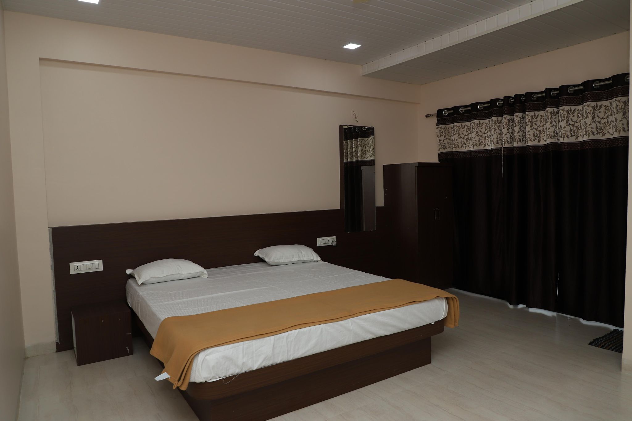 Yashraj Beach Resort Family Room with Balcony 7