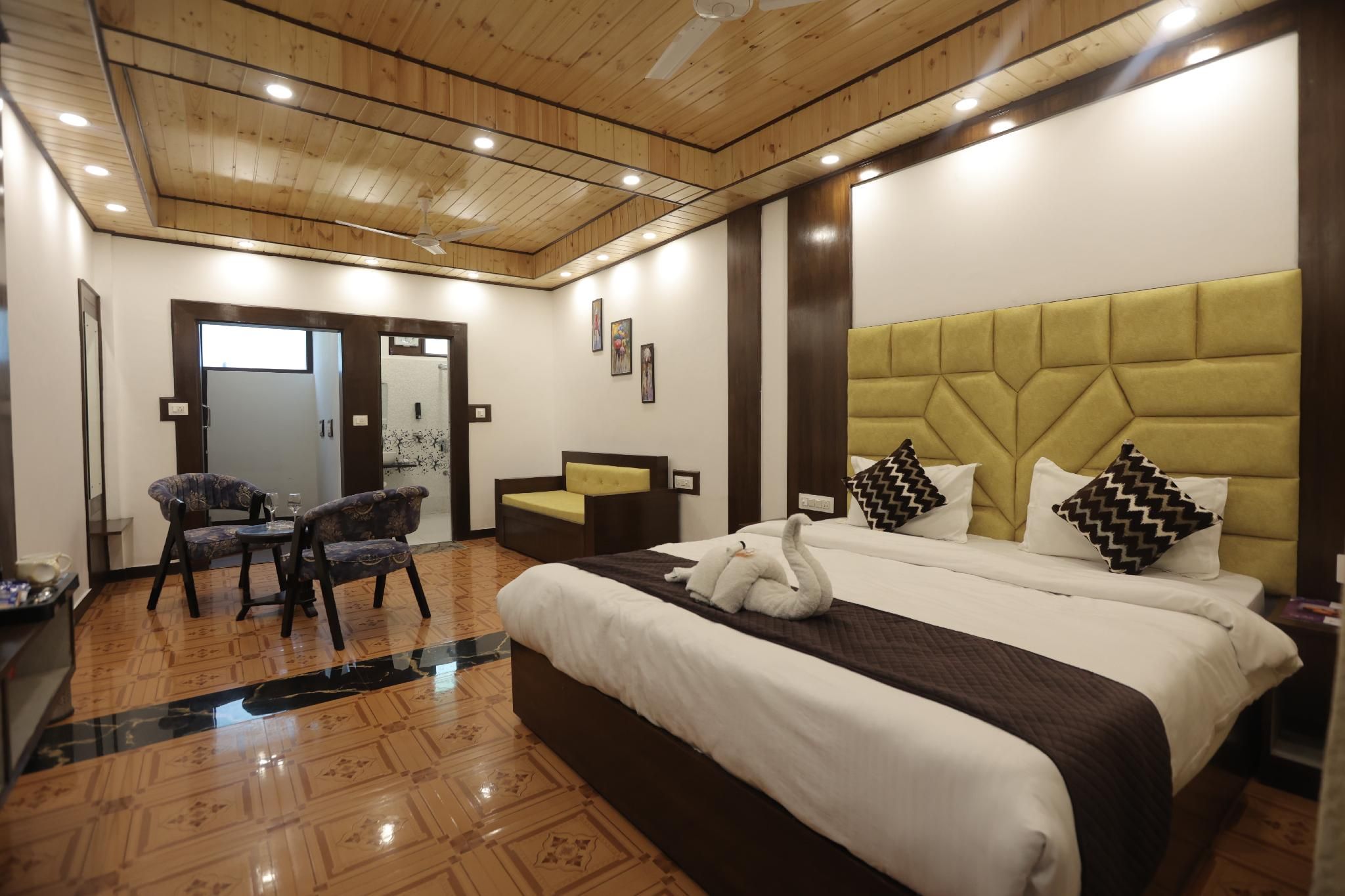 AC Suite Room