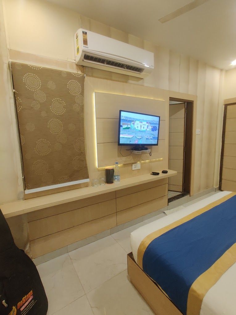 Shri Sai Hotel Economy Room 4