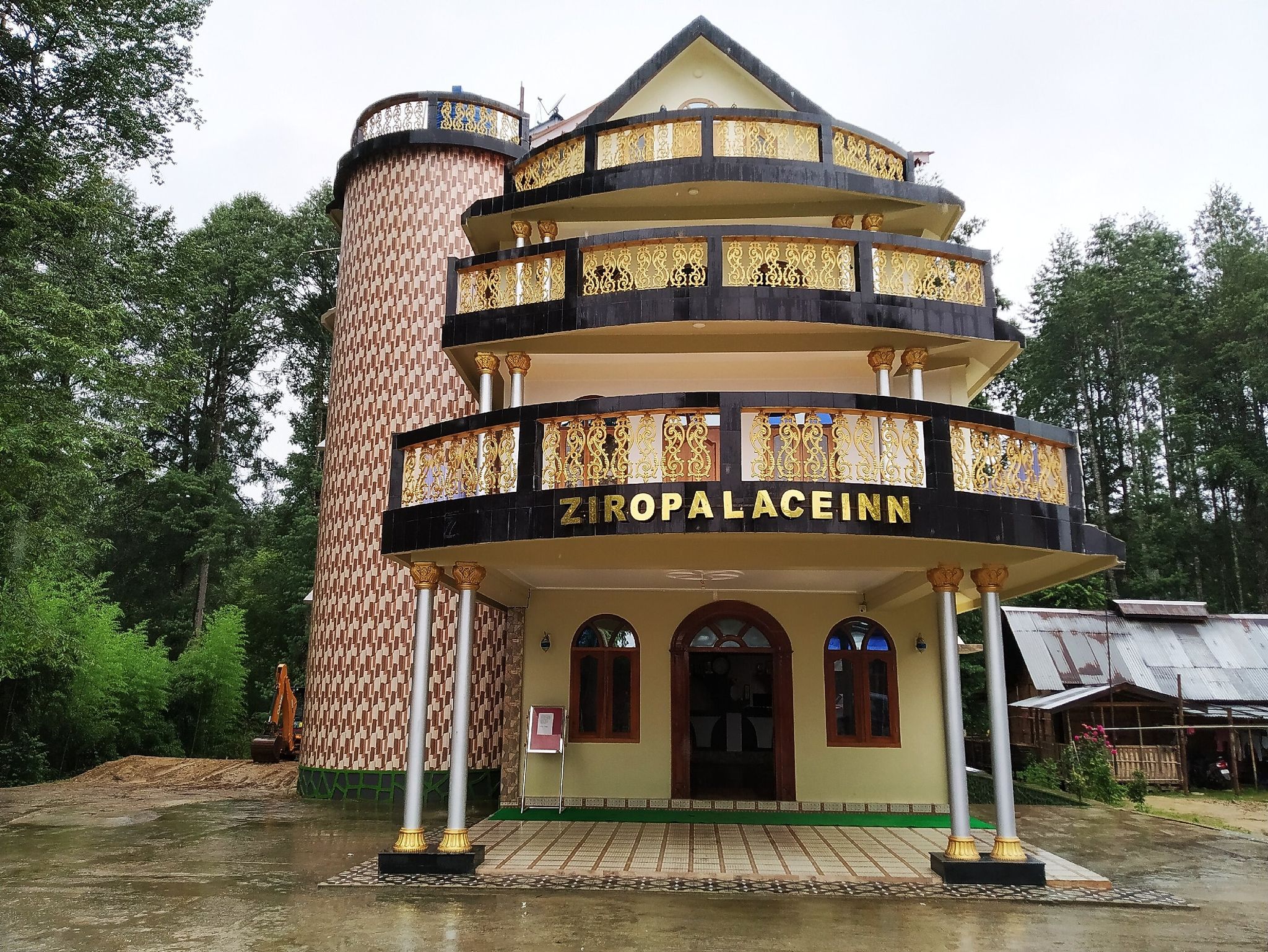 Ziro Palace Inn - A Boutique Hotel