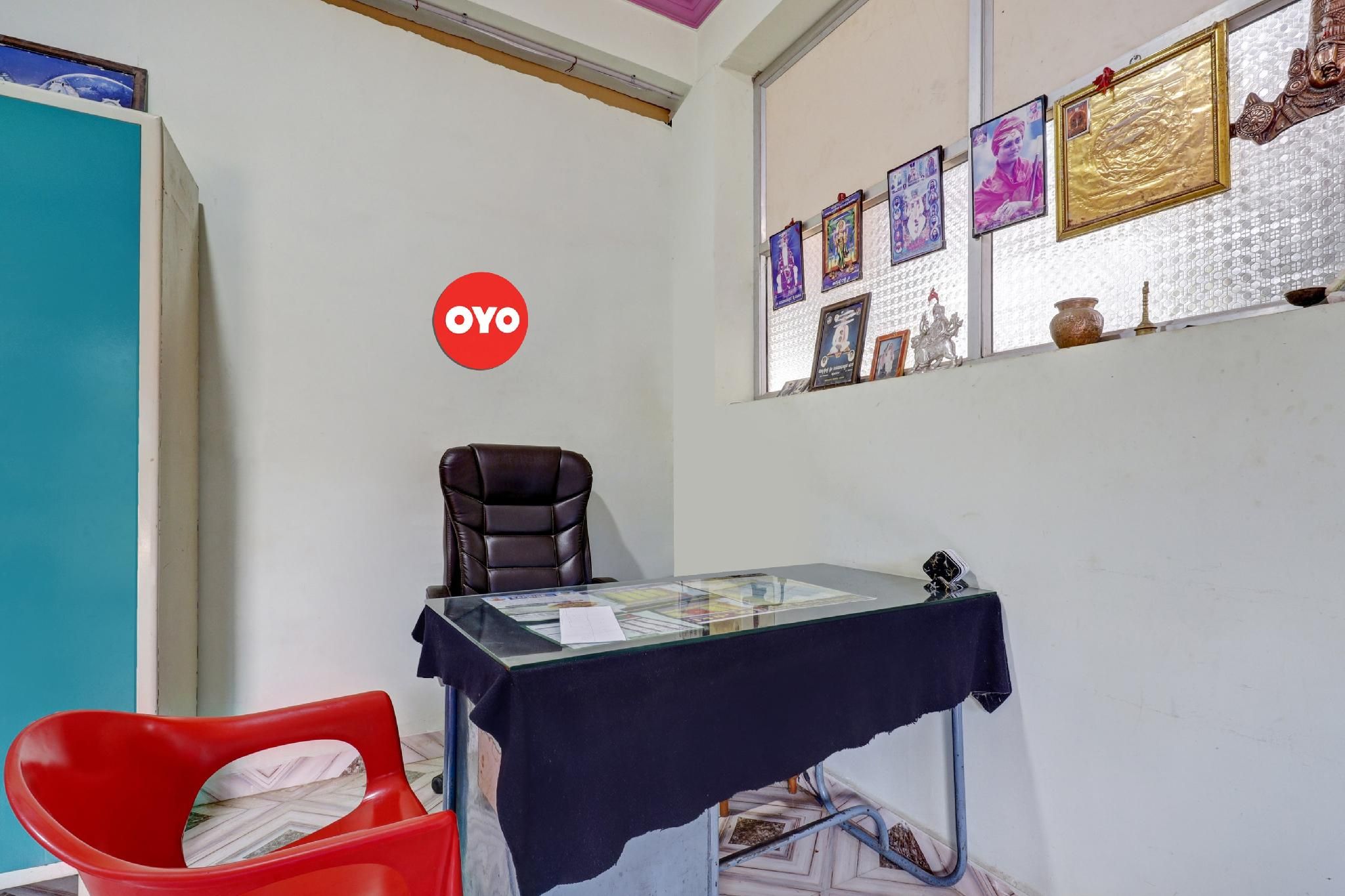 OYO Sampige Heritage