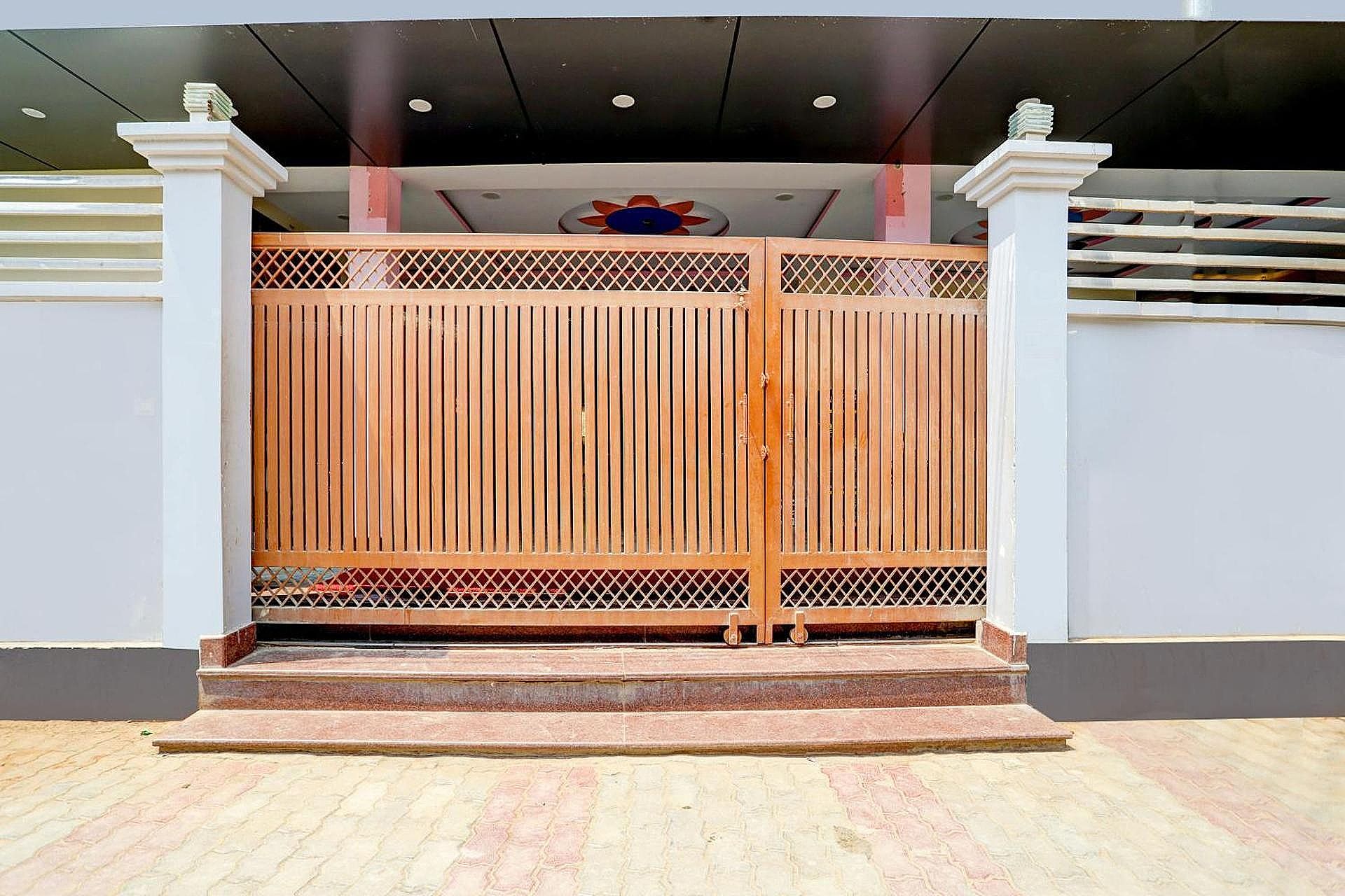 OYO Flagship Hotel Gc Inn