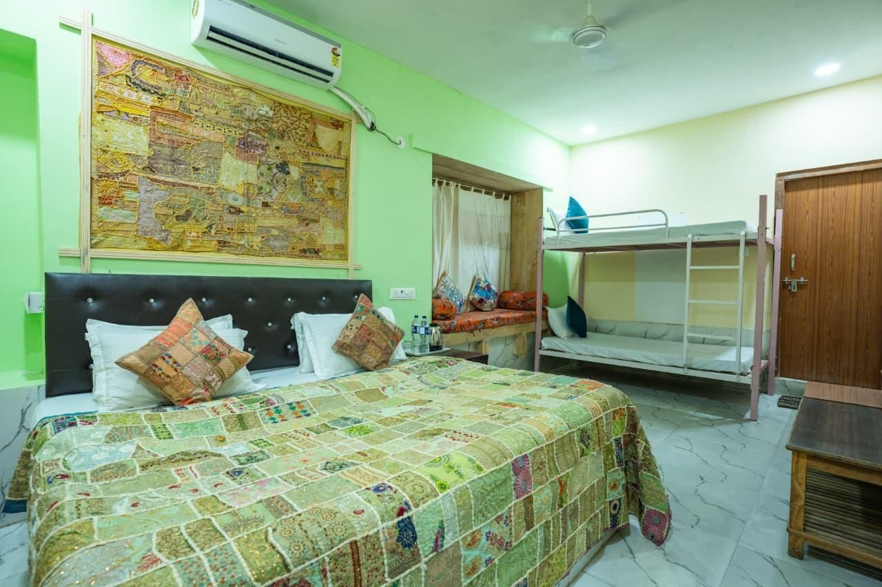 Superior Triple Room