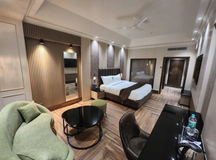 Premium Luxe Room