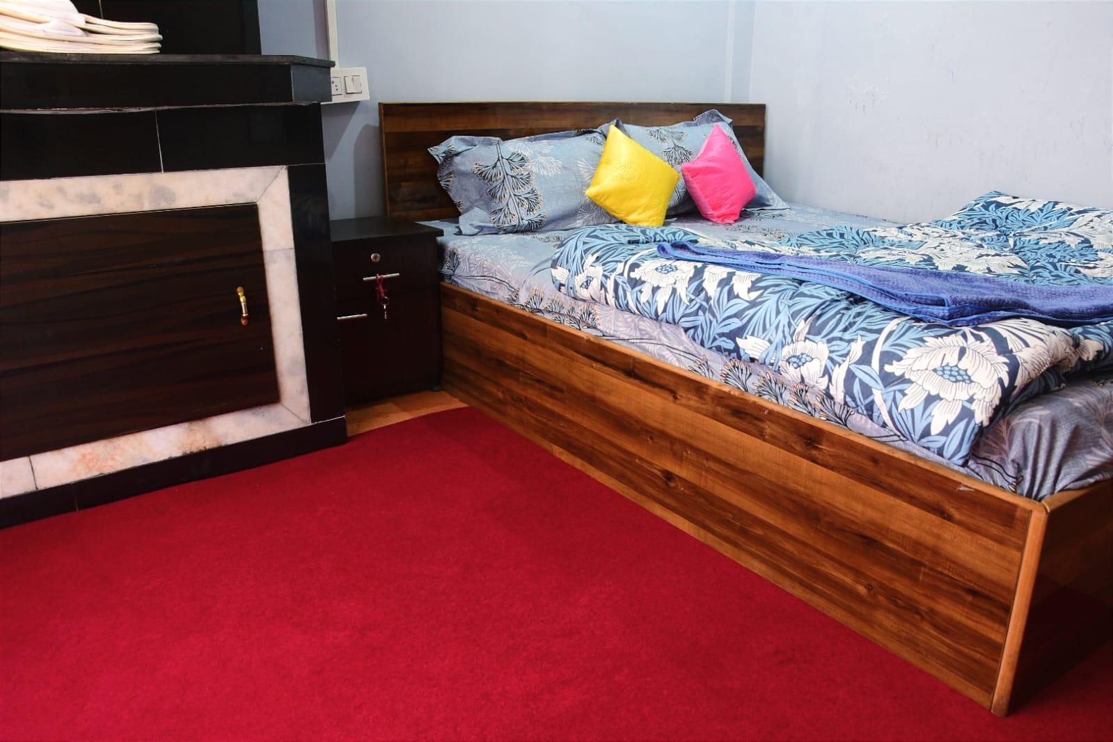 Standard Room with Private External Bathroom
